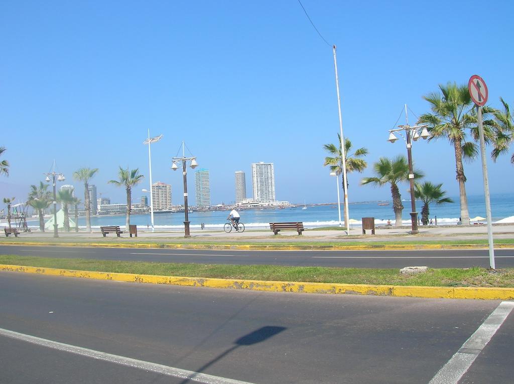 Iquique Beachfront Bagian luar foto